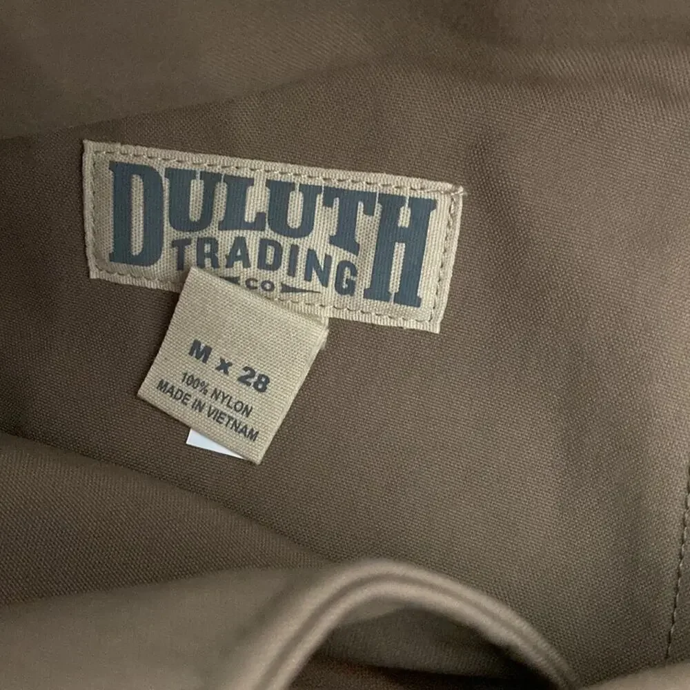 Duluth Trading Mens Dry on The Fly Cargo Pants in Bark Size: M